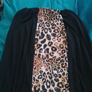 Leopard print sleeveless dress